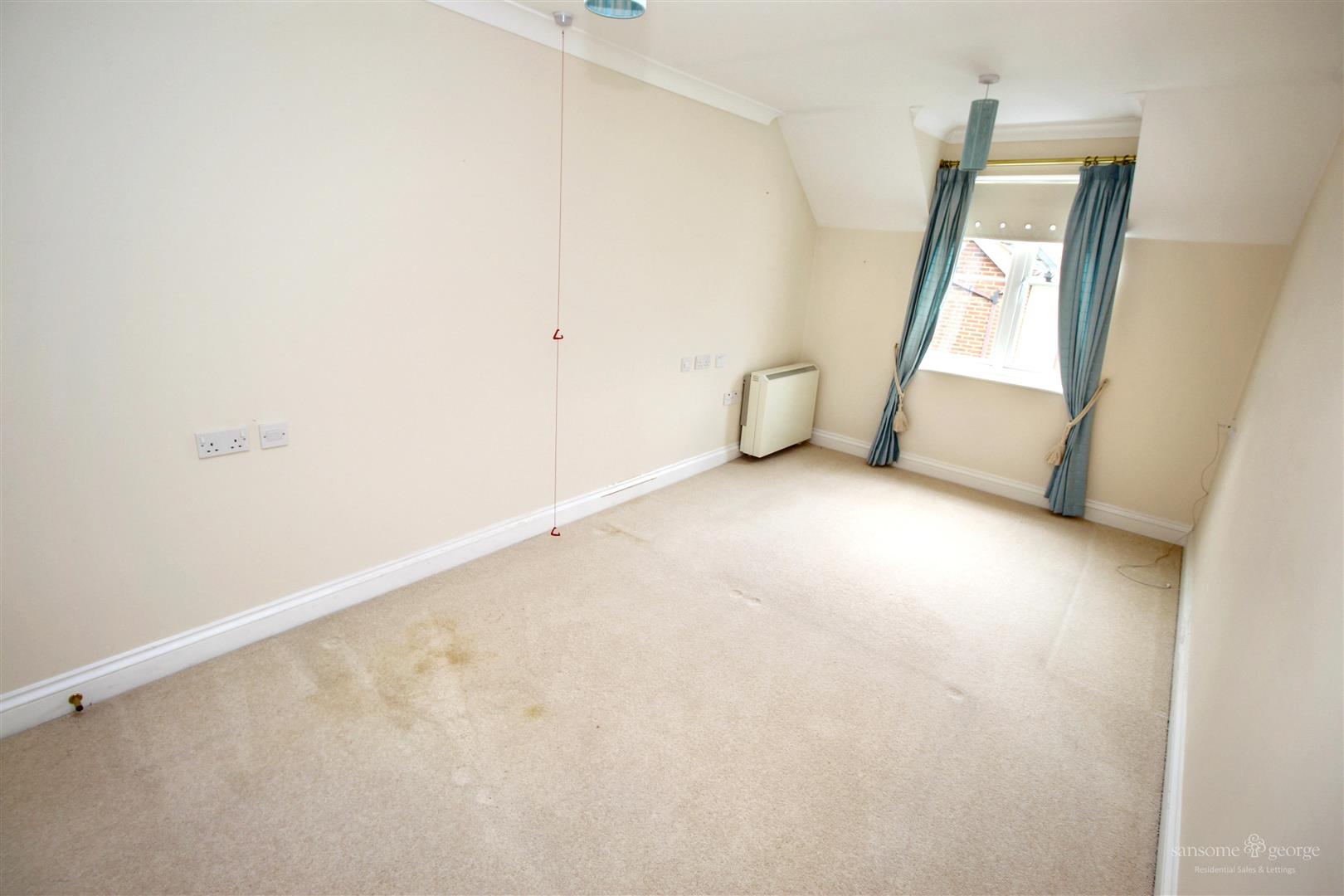 Bath Road, Calcot, Reading